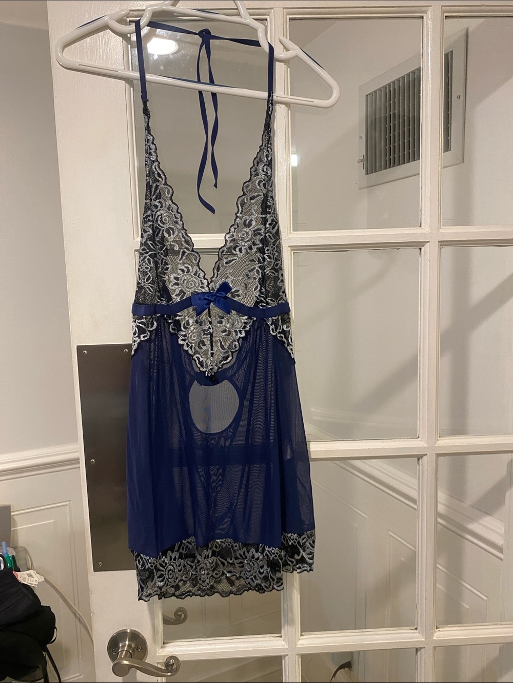 Avid Love size Medium lingerie good condition